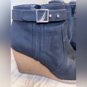 Nautica Wedges